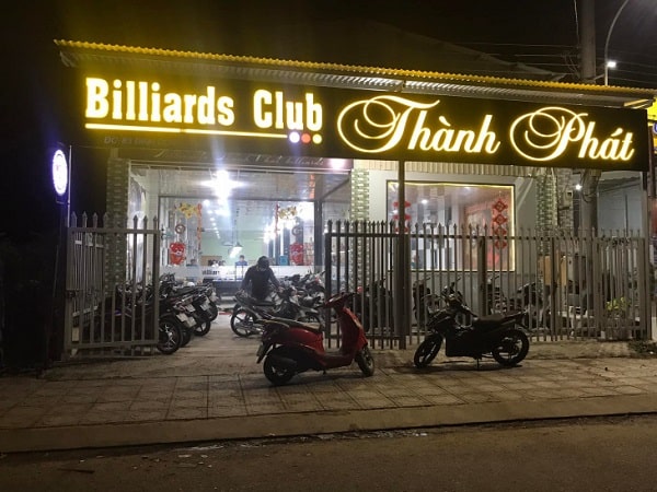 Mẫu biển quảng cáo billiards club Thành Phát