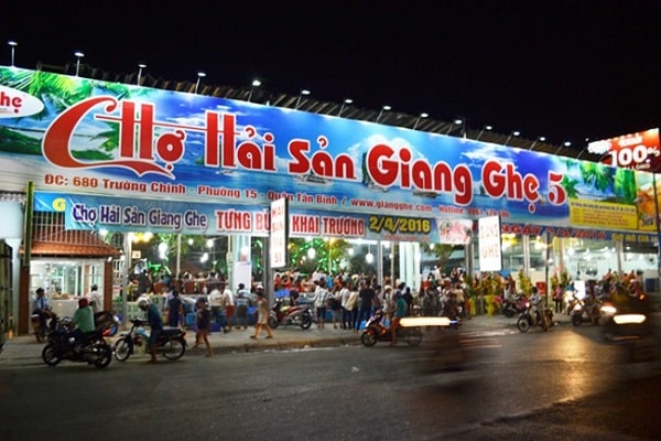 Mẫu bảng quảng cáo chợ hải sản khô Giang Ghẹ 5