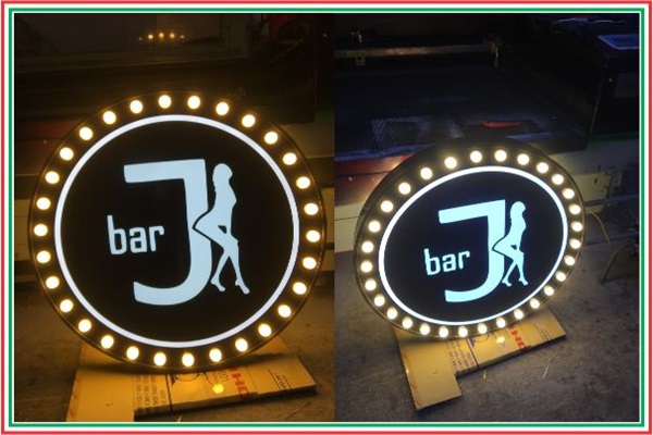 Mẫu hộp đèn mica hình tròn của club bar